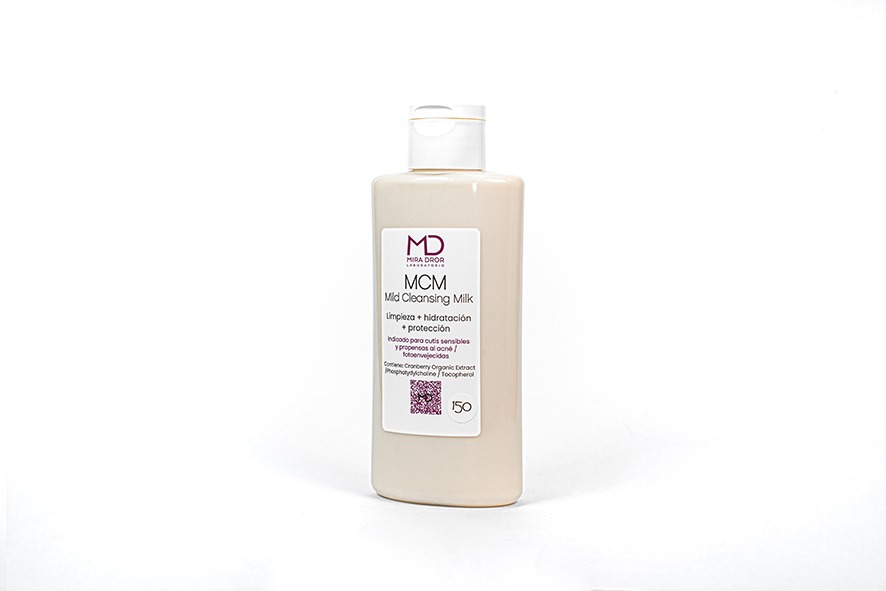 MILD CLEANSING MILK
